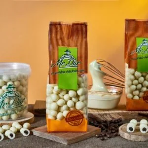 Chicchi di caffè ricoperti al cioccolato bianco