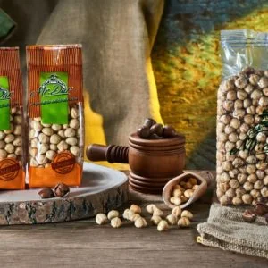 Roasted and peeled hazelnuts