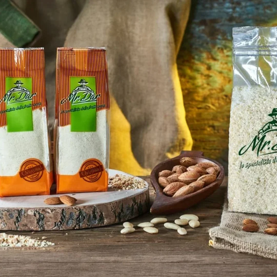 Farina-di-Mandorle.-min.jpg
