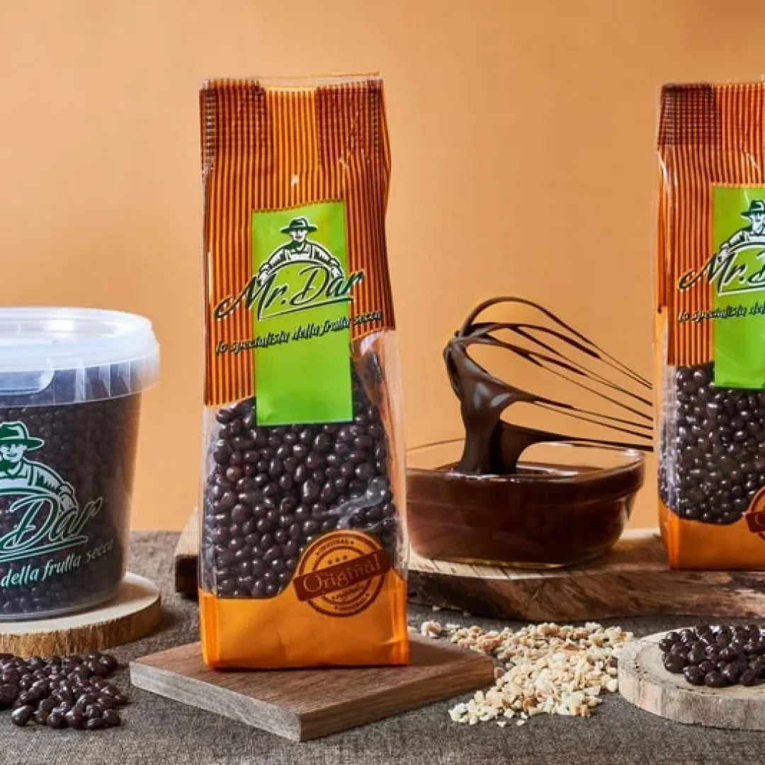 Granella-di-Mandorle-al-Cioccolato-Fondente.-min.jpg