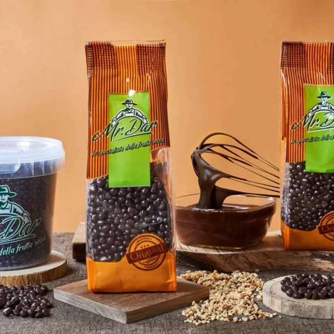 Granella-di-Nocciole-al-Cioccolato-Fondente.-min.jpeg