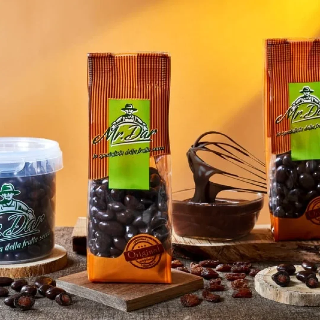 Uvetta-al-Cioccolato-Fondente.-min.jpg